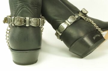 Ornamental Spurs