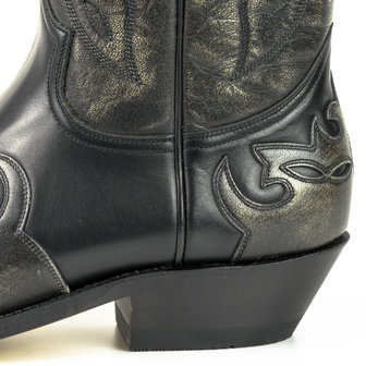 Men's Boots, Handcrafted Since 1927