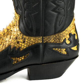 Mayura Boots 1935P Zwart/ Camel Python Spitse Cowboy Western Laarzen Schuine Hak Rechte Schacht Treklussen Goodyear Welted Deta