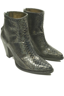 Sendra Boots 12027 Eva Python Black Ladies Ankle Boots Royal Python Leather Zipper Closure Pointed Toe  Leather sole High Heel Genuine leather