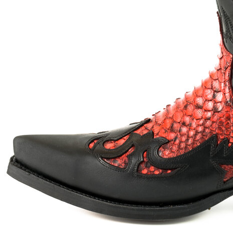 Mayura Boots 1935 Black/ Red Python Pointed Cowboy Western Boots Slanted Heel Straight Shaft Pull Loops Goodyear Welted