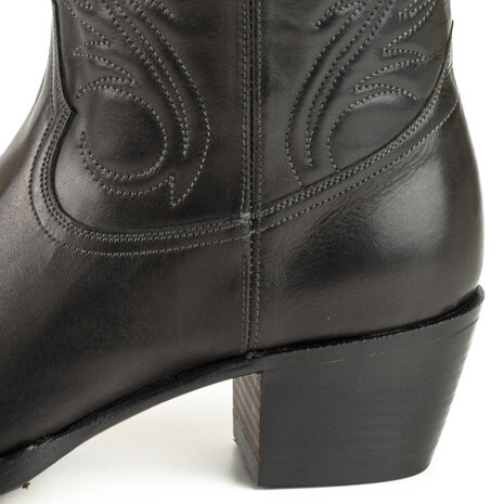 Mayura Boots Virgi 2536 Black Size 41 WAREHOUSE CLEARANCE